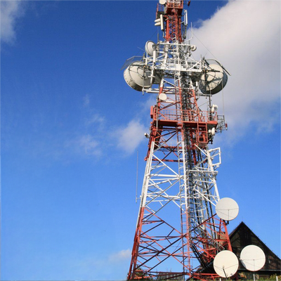 20M 30M 45M Hot Dip Galvanis Menara Baja Sudut 4 Berkaki Untuk E-commerce Industrial Park 5G