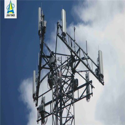 Telekomunikasi Antenna Mast Tower 3 Legs / 4 Legs Tubular Self Standing Antenna Tower