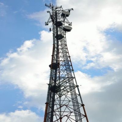 10 - 60M Galvanized Tubular Steel Tower Wifi Signal Bts Televisi 3 Kaki Tubular Steel Tower