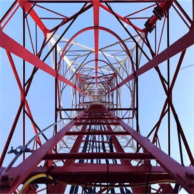 Desain Telkom Shelter 60m 4 kaki menara baja sudut sudut kisi radio antena 4g peralatan nirkabel