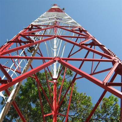 4 Legged Lattice Galvanized Angle Steel Tower 50M Sel Telekomunikasi Mast Angular