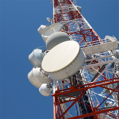 4 Legged Lattice Galvanized Angle Steel Tower 50M Sel Telekomunikasi Mast Angular