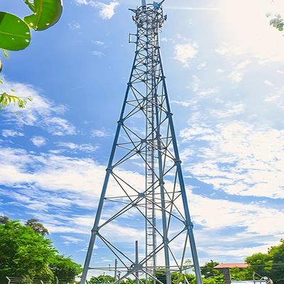 Steel Lattice 5G Wifi TelekomunikasiTubular Antenna Menara 3 Legged