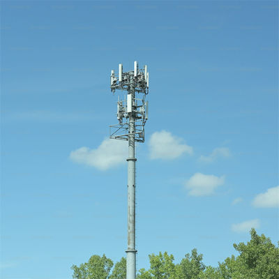 Platform kerja jarak jauh Wifi profesional yang disesuaikan Microwave Self Supporting Monopole Antenna Tower