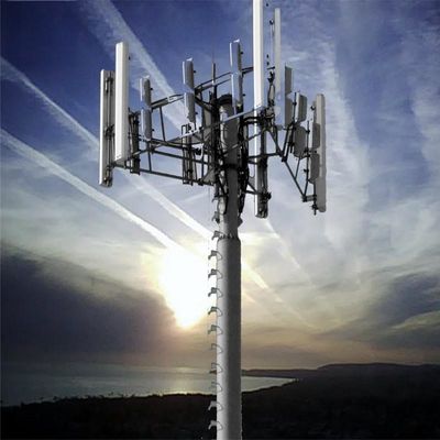 Hot Dip Galvanized Telecom Mast Tower Monopole 30 Meter Q345B/A572 Bahan