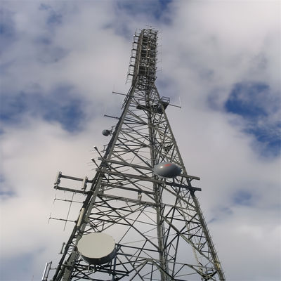Telekom Didukung Desain Mast Segitiga Gaited Wire Tower Galvanized Steel Lattice Tubular