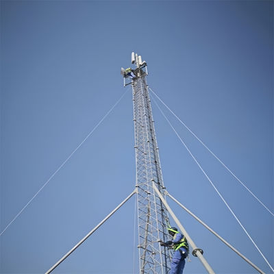 Komunikasi Telekomunikasi Wire Tower Gaited Baja 30M Lattice Segitiga Segitiga