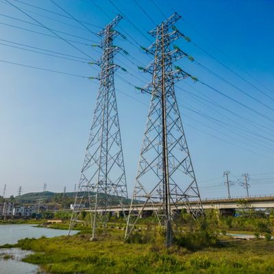 Dip Galvanized Steel Electricity Power Transmission Tower Menara baja kisi-kisi