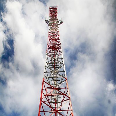 Menara kisi 30m yang mendukung diri untuk komunikasi Menara GSM yang terbuat dari baja sudut