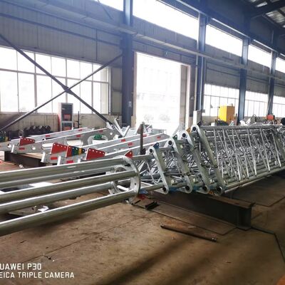 Menara Komunikasi Luar Ruang Telescopic Tubular Galvanized Steel Self Supporting 15 20 25M 5G 4G Wifi