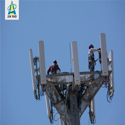 Monopole Tower menara telekomunikasi mandiri dengan kelas baja Q235B Q235C Q235D dan Q355B Q355C Q355D memenuhi standar EN 10025