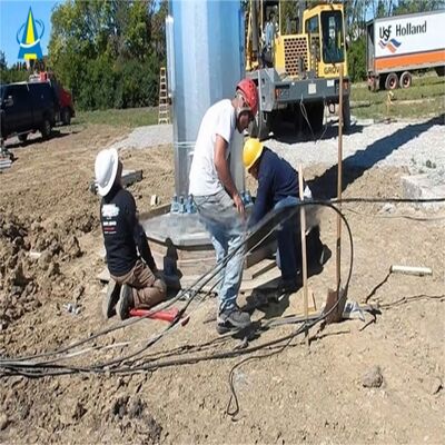 Monopole Tower telecom dengan desain poros padat dan pilihan perawatan permukaan termasuk galvanisasi dan melukis panas