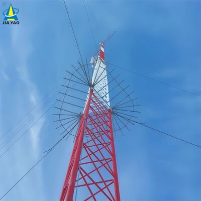 Guyed Wire Tower diproduksi Q235C Q355C S235J0 S355J0 kelas baja memberikan ketahanan dan daya tahan yang sangat baik