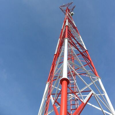 19 29 39M Multi Sinyal 3 Kaki Tubular Baja Galvanis Mandiri Luar Ruangan 5G 4G Tiang Radio Microwave
