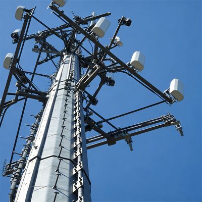 16 24 32M Monopole Estetika Perkotaan Baja Galvanis Mandiri Luar Ruangan 5G 4G Menara Telekomunikasi Lanskap Satelit