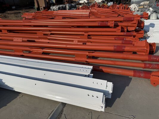 19 27 35M Heavy Duty Galvanized 3 Legged Tubular Steel Tower Telecom Mast untuk Komunikasi dan Pemantauan Mikrowave 5G 4G Outdoor