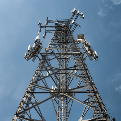 Menara Baja Sudut Berkaki 3 Ereksi Cepat 36M 48M 64Meter untuk Komunikasi Darurat Bantuan Bencana