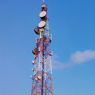 Menara Baja Sudut Berkaki 4 Baja Q355 42M Tahan Es Untuk Transmisi Sinyal Alpine